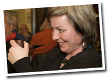 Regina Breyer-Schiedt nahm als einzige Dame an der Meisterschaft teil und holte sich den Überraschungspreis: Eine Freehand von Pawel Hap